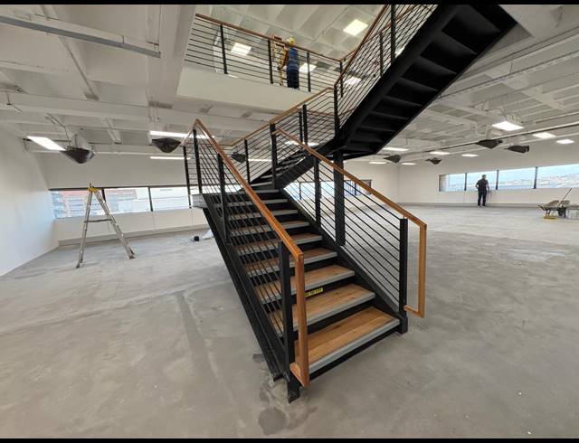 1,912M² OFFICE TO LET IN CAPE TOWN CITY CENTRE
